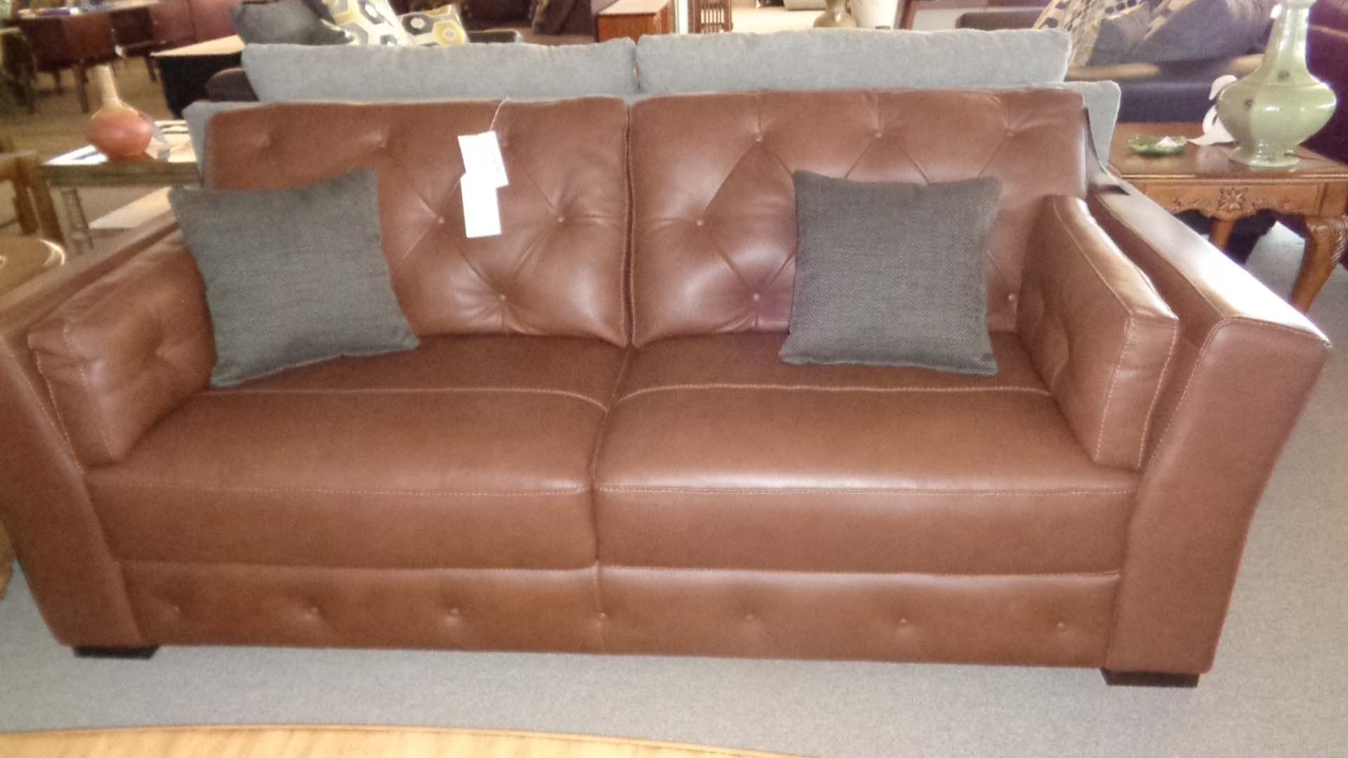 Living Room 16 Matthews Consignment Warehouse