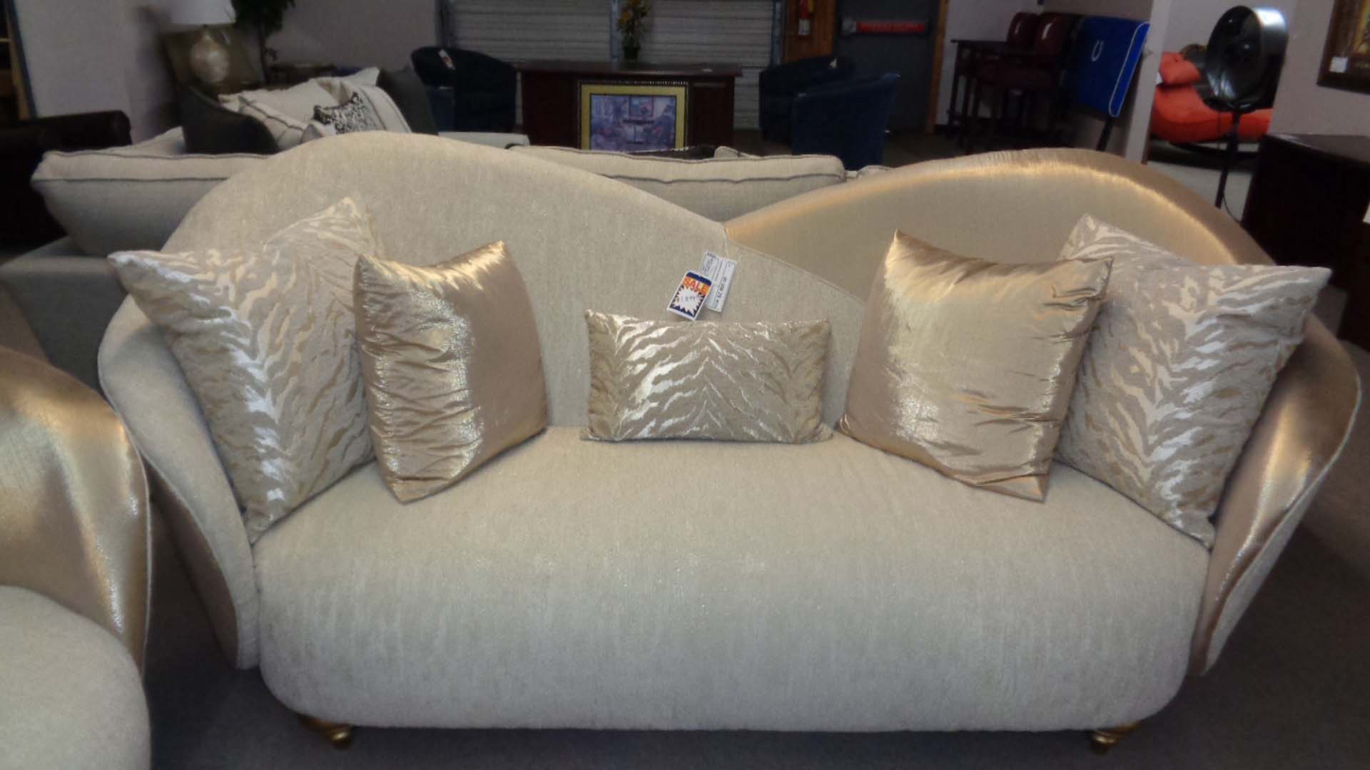 Living Room 32 Matthews Consignment Warehouse