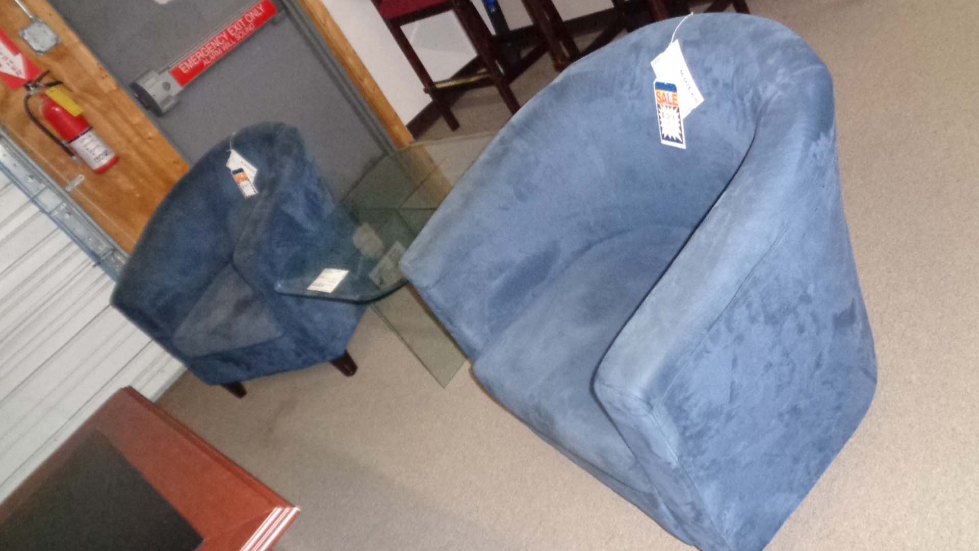 Living Room 37 Matthews Consignment Warehouse